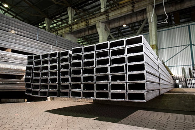 柳江无缝方矩管尺寸一览表